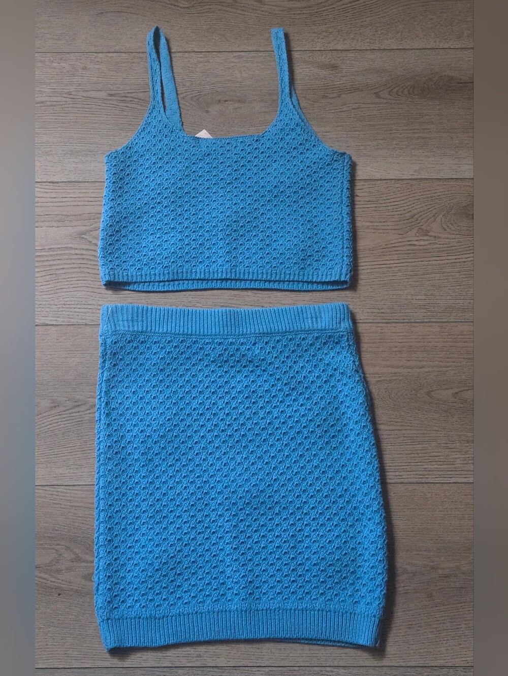 Blue Daisy Knit Crop Top & Skirt Set - Picture 2 of 10